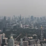 ทั่วกรุงเทพฯ ฝุ่นเกินมาตรฐาน อยู่ในระดับสีส้ม 9 เขตลาดกระบังนำโด่ง