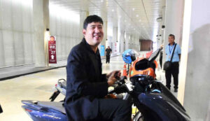 “เท่าพิภพ” รายงานตัว สส.ชุดที่ 27 ย้ำไม่ใช่งูเห่า ประกาศลุยศึกเลือกตั้ง สก.-ผู้ว่าฯ กทม. กรกฎานี้