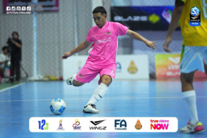 #WINGZfutsalU15League I HT : “สุภาพบุรุษเมืองใหม่บางบัวทอง”สหศึกษาบางบัวทอง ยังเสมอ เทวดาฝั่งธน”รัตนโกสินทร์สมโภช บางขุนเทียน 0-0 ศึก WINGZ FUTSAL U15 LEAGUE 2026 แมตซ์เดย์11 นัดปิดฤดูกาล ที่ Gorilla Glass Stadium โรงเรียนสหศึกษาบางบัวทอง เมื่อวันพฤ – Facebook